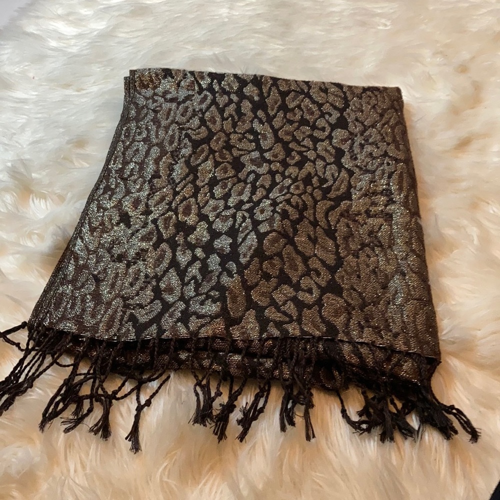 Resersible brown black leopard print tassel scarf